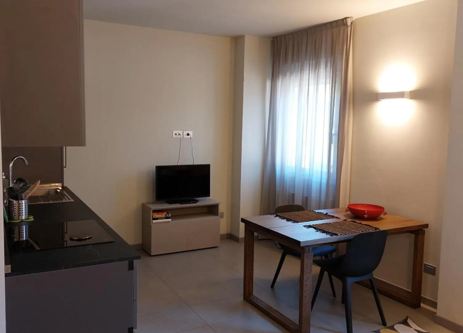 Hotel apartamentowy The 6 Apartments S Rimini Włochy
